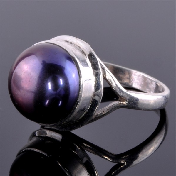 Кольцо серебро с жемчугом Гало скНЖМ-9322-КВМ