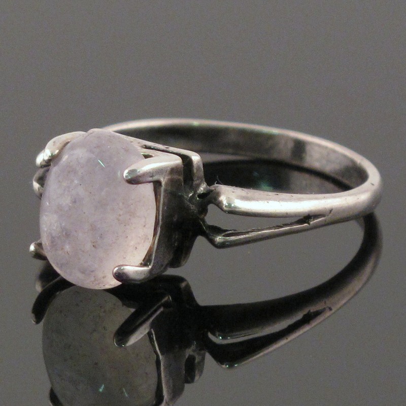 Кольцо с розовым кварцем "Нежность"