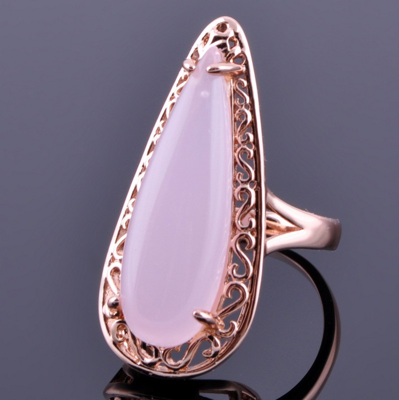 Кольцо с розовым кварцем "Винди"