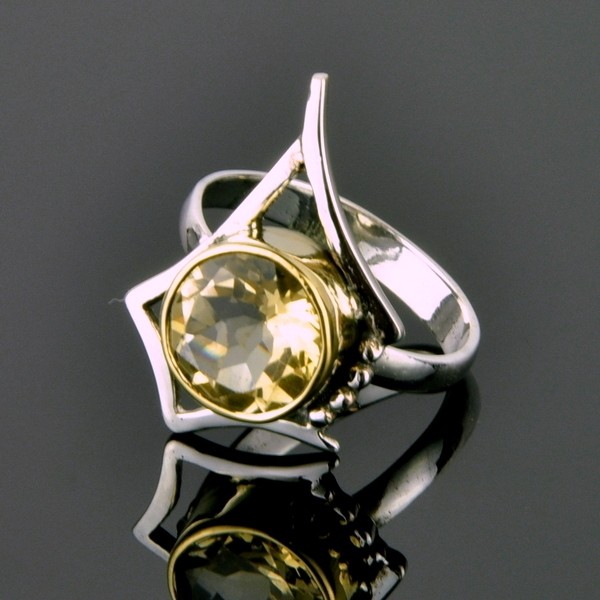 Кольцо серебро с цитрином Арабеска скНЦТ-4137