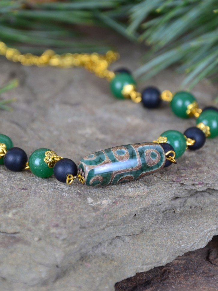 Бусы-оберег "Дзи 9 Глаз"