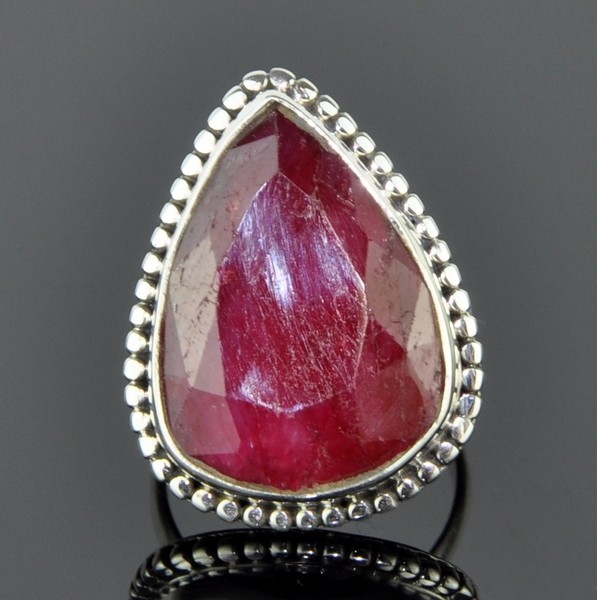 Кольцо серебро с рубином Марта скНРБ-3173
