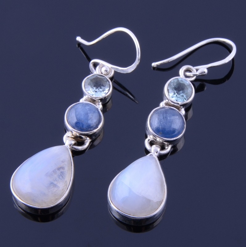 Серьги серебро с лунным камнем (адуляром), кианитом и голубым топазом "Капель"
