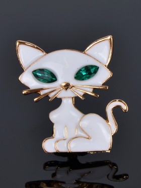Брошь с эмалью "Кошечка"