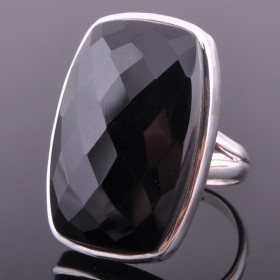 Кольцо серебро с черным агатом &quot;Кватро&quot;