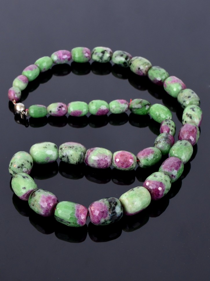 Бусы ручной огранки "Весна в Лесу"