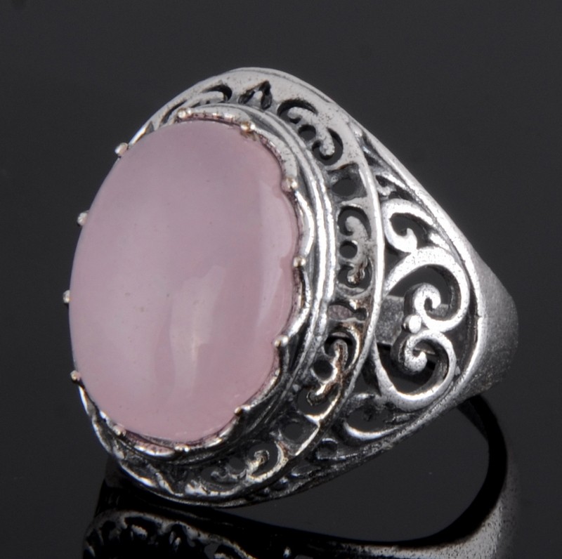 Кольцо с розовым кварцем "Любавушка"