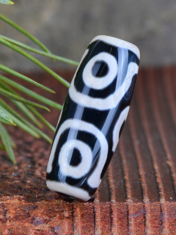 Тибетская бусина "Дзи 6 Глаз"