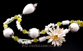 Бусы из кахолонга и кош. глаза Мелодия Лета аНКХ-НКГ-138