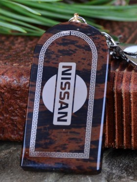 Брелок-оберег "Nissan" (Ниссан) на обсидиане