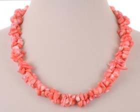 Бусы из коралла "Облепиха"