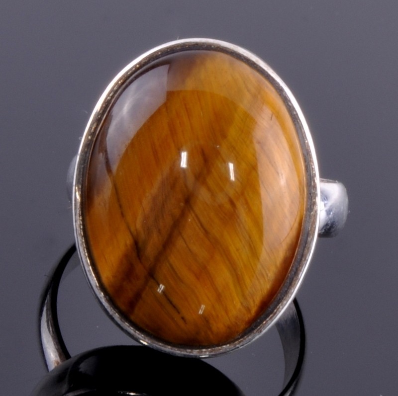Кольцо серебро с тигровым глазом Галос скНТГ-9351-КВМ