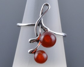Кольцо с сердоликом "Рябинка"