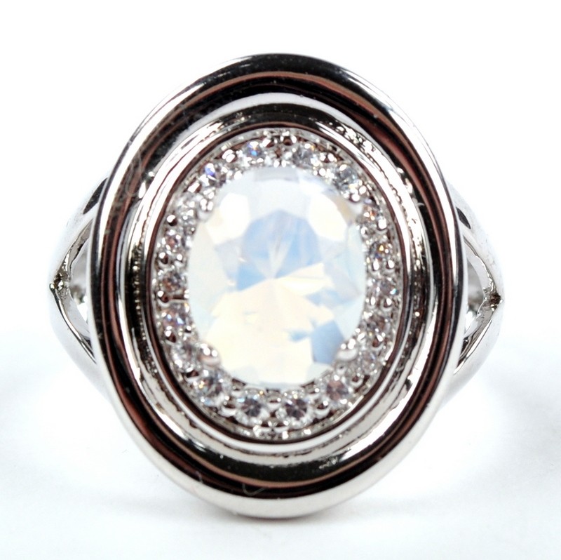 Кольцо с лунным камнем и фианитами Галатея кНЛК-7451-ОТШ
