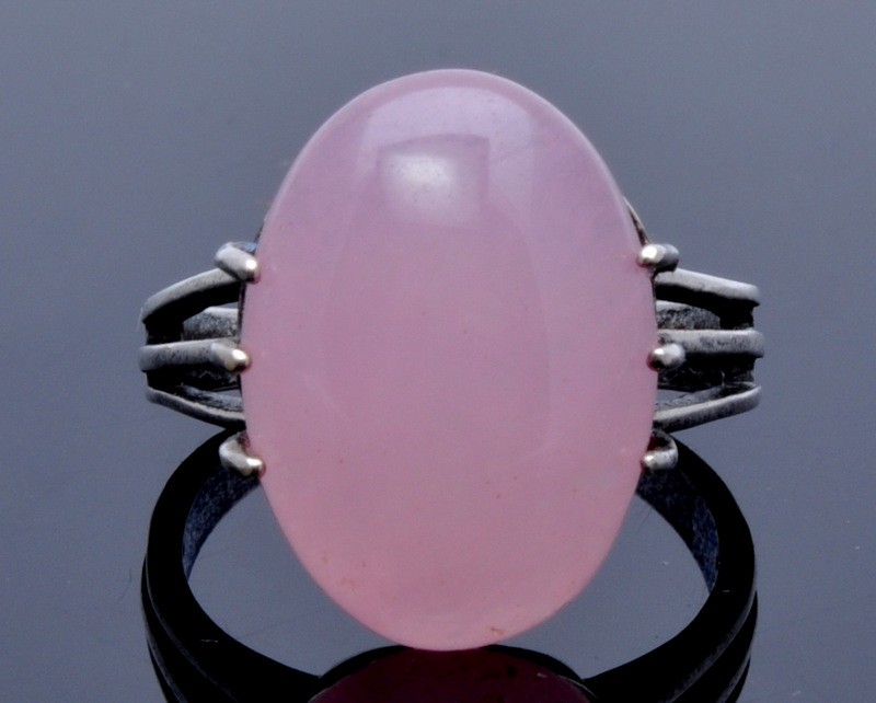 Кольцо с розовым кварцем "Берти"