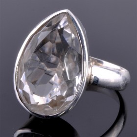 Кольцо серебро с горным хрусталем Капля скНХР-9337-КВМ