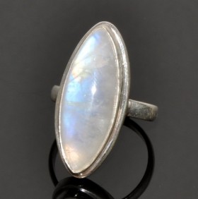 Кольцо  серебро с лунным камнем Ладья скНЛК-4157