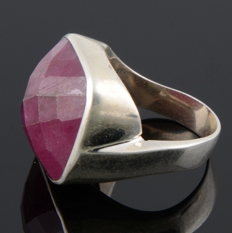 Кольцо серебро с рубином "Квадро"