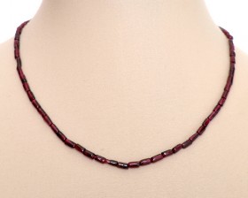 Бусы из граната "Пани"