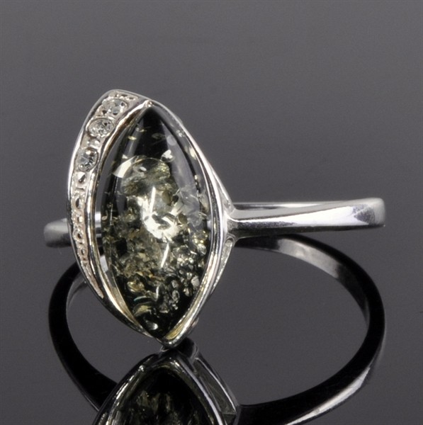Кольцо серебро с янтарем Эквилибр скНЯН-9828