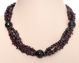 Бусы из граната "Прелюдия"